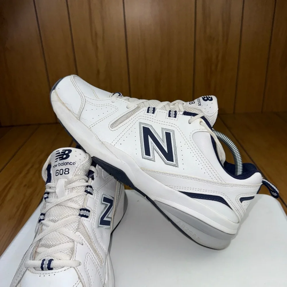 New Balance 608v5 Mens White Navy Leather Training Shoes MX608WN5 Size 10
